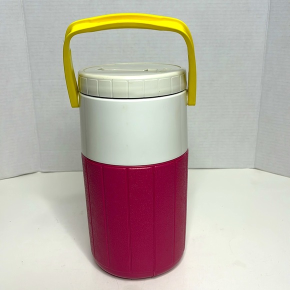 Coleman | 90’s Pink Retro Design Water Mug | Travel Carry Bottle | Handled Cup - Picture 5 of 11